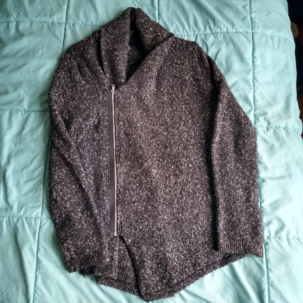 H&M Gray Cardigan (S)